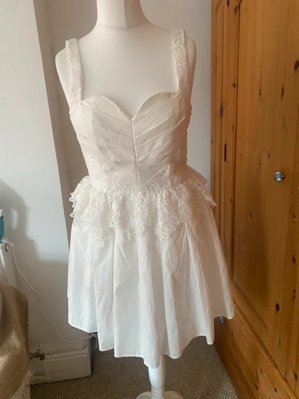 Ivory Lace-Trim Sleeveless Maxi Dress
